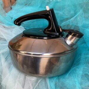 🌹 Vintage MCM Mid Century Modern 8 cup Reverware Tea Hot Water Kettle